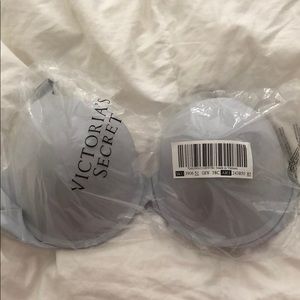 VS Gray T-Shirt Push Up Bra - 38C - NWT
